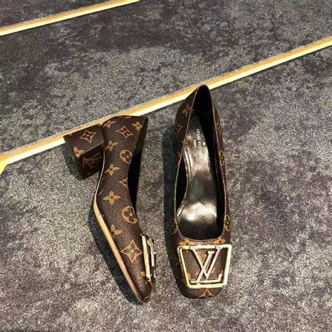 lv pumps shoes|louis vuitton monogram pumps.